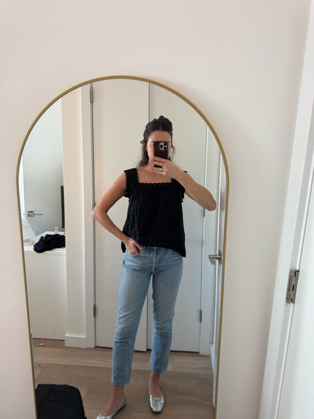 Agolde Riley High Rise Straight Crop Jeans in Renewal - Picture 6 of 7